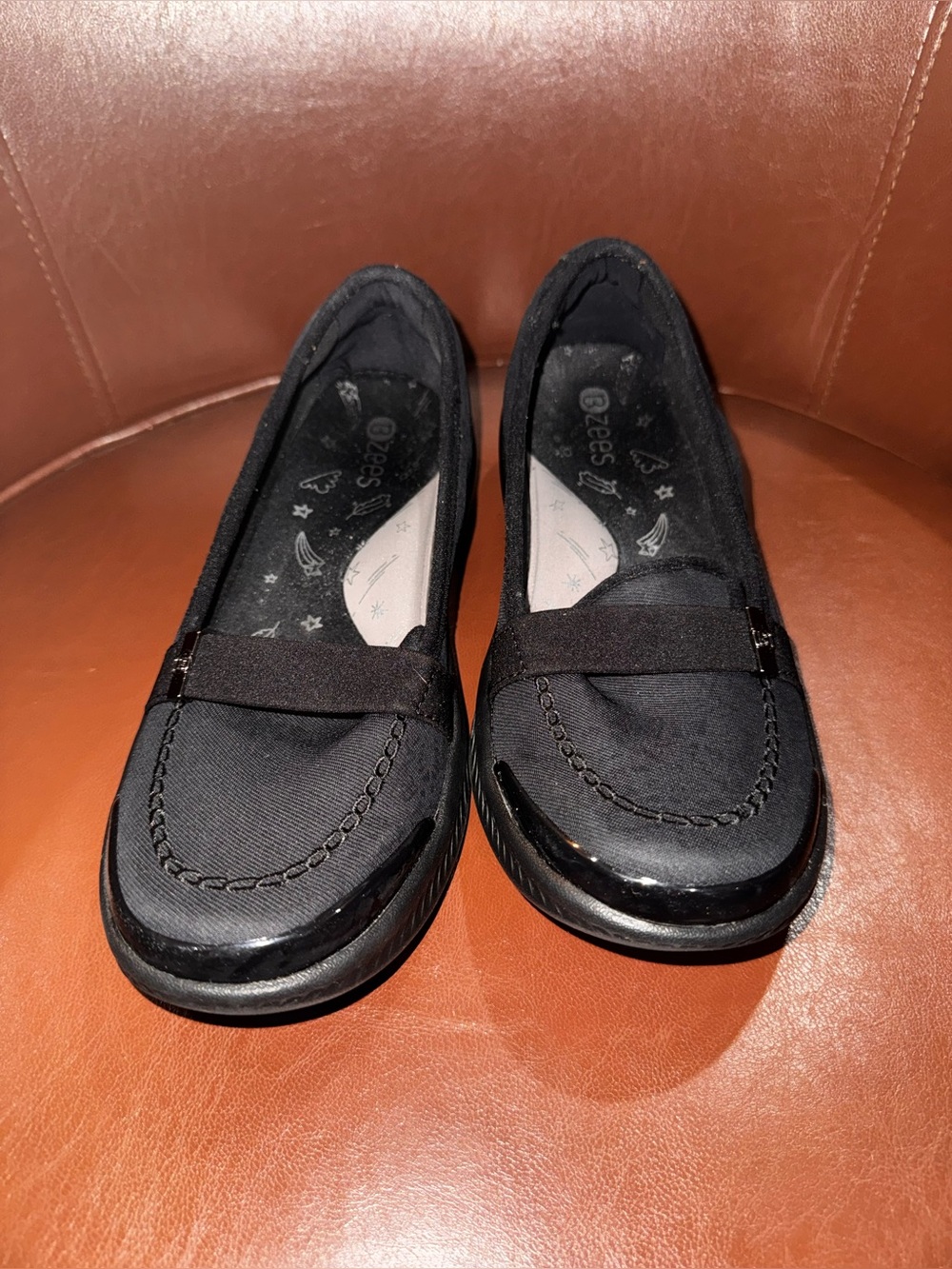 Bzees Slip On Flats Size 7.5 Great Condition